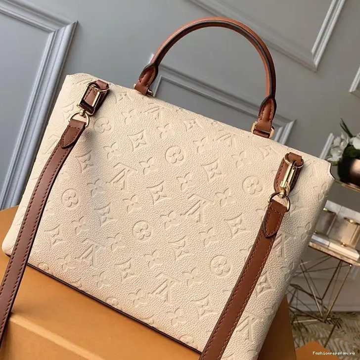 Fashionreps Bags 19T1L0722 LV 0803